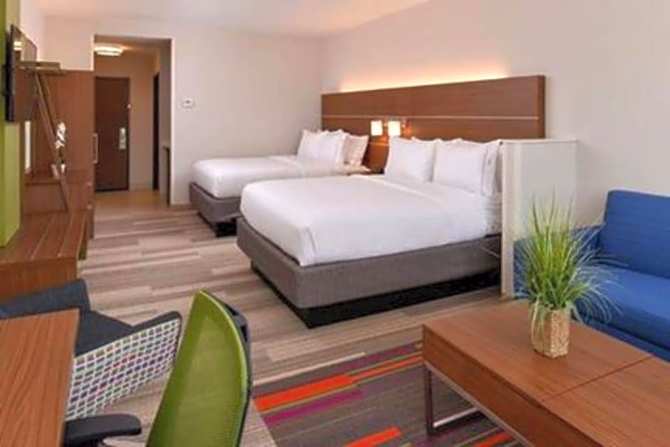 Holiday Inn Express & Suites Perryton By IHG