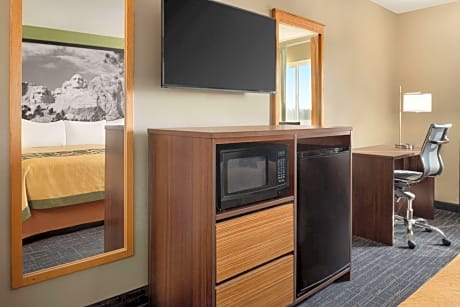 King Room - Non-Smoking