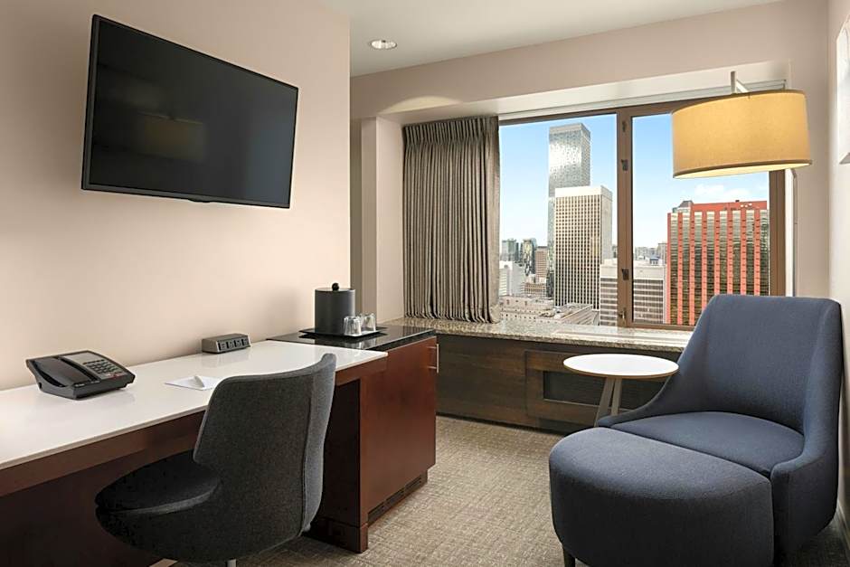Renaissance Seattle Hotel
