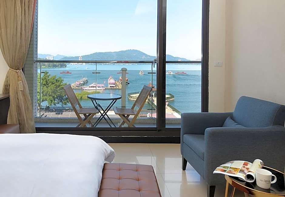 Hu Yue Lakeview Hotel