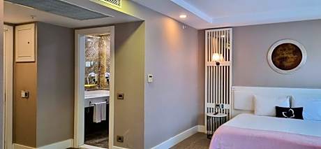 Superior Family Room