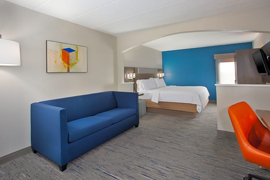 Holiday Inn Express Hotel & Suites Dover By IHG