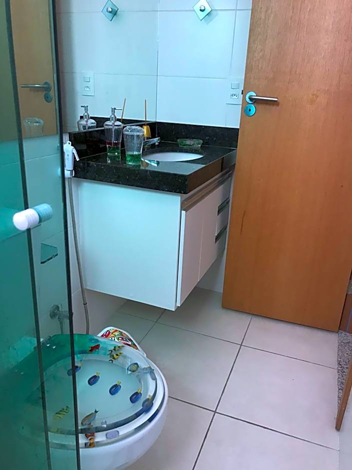 Apartamento aconchegante vista mar e piscina em cond de Arraial do Cabo