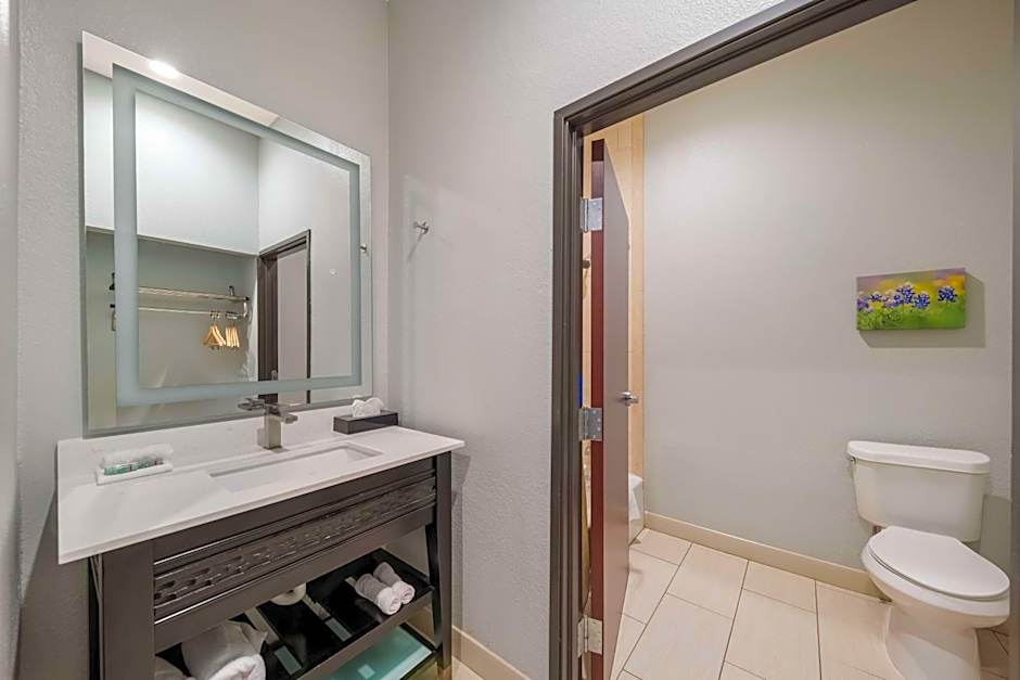 Best Western Bowie Inn & Suites