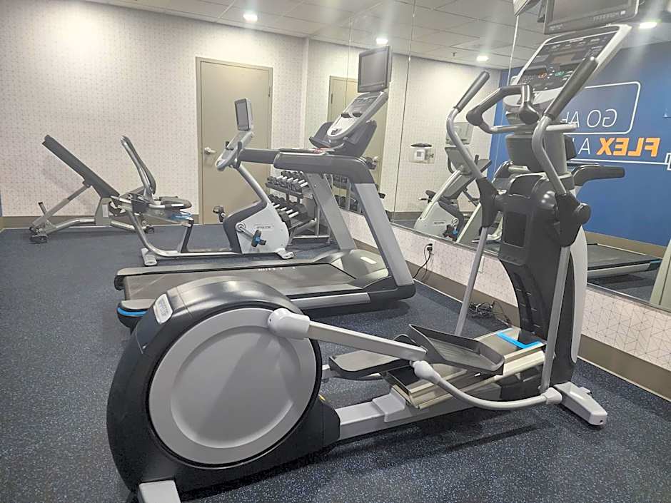 Holiday Inn Express Lathrop - South Stockton By IHG