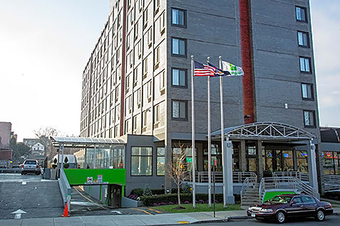 Holiday Inn LaGuardia Airport