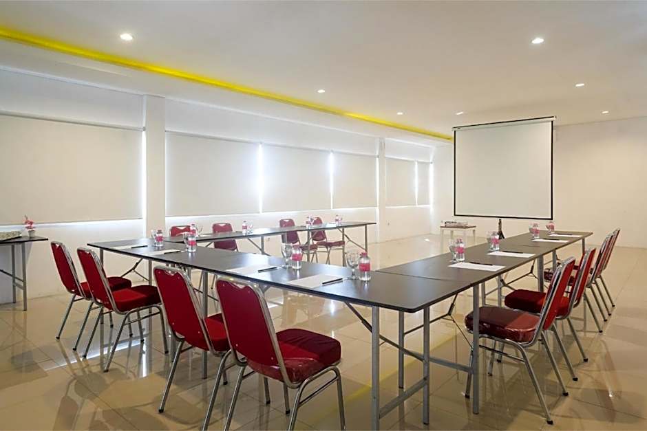 Red Orchid Hotel by Sajiwa