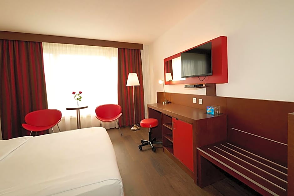 Hotel Conti Dietikon