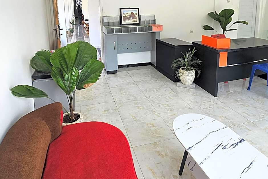 Guest House Saqeena Syariah near Blitar Park RedPartner