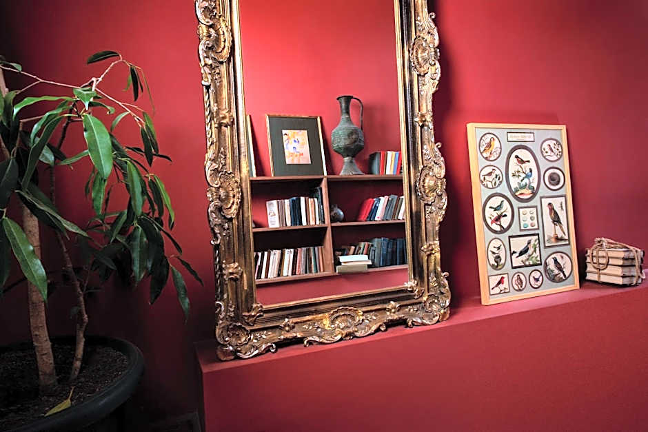 Communal Hotel Sololaki