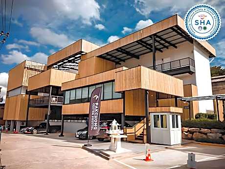 Pakchong Center Poshtel