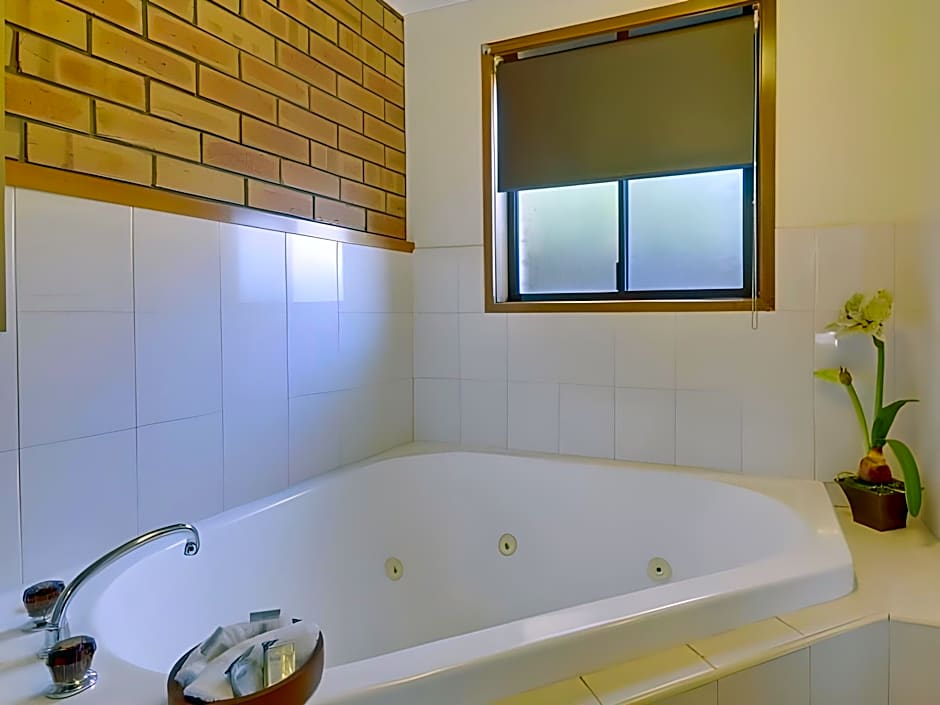 Always Welcome Motel