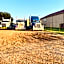 Executive Inn & Suites