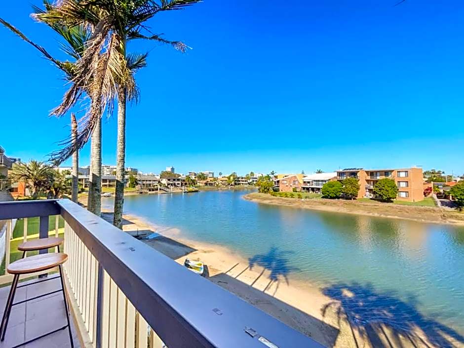 Waterfront Serenity - Steps from Mooloolaba Beach