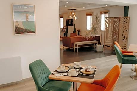 Quadruple Room - 1 Double Bed 1 Double Sofa Bed