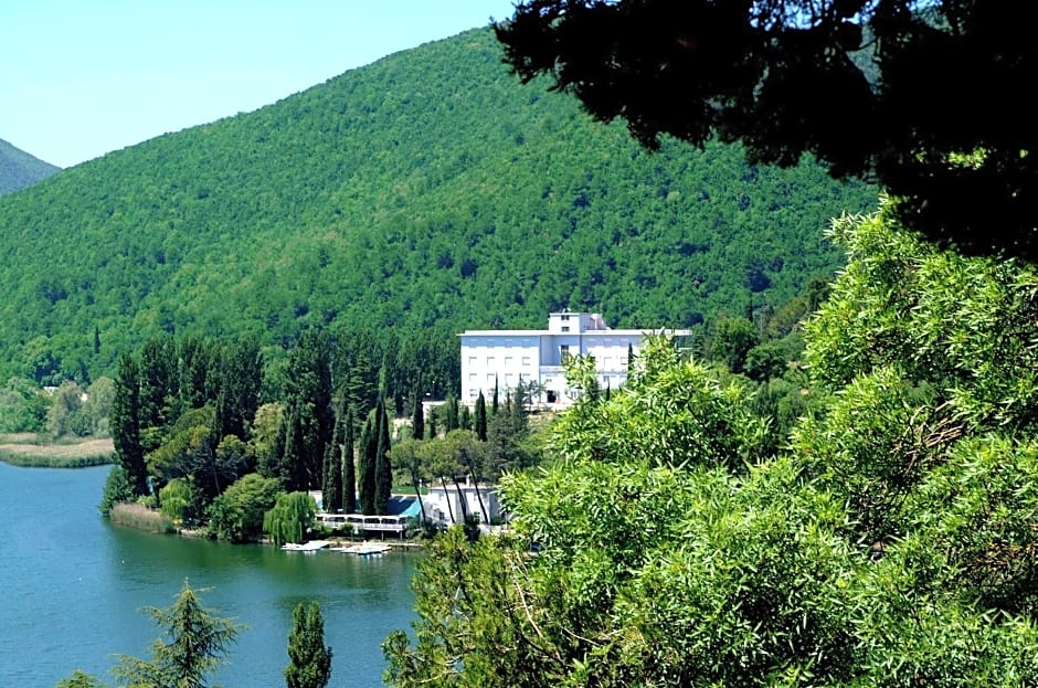 Hotel Del Lago Piediluco