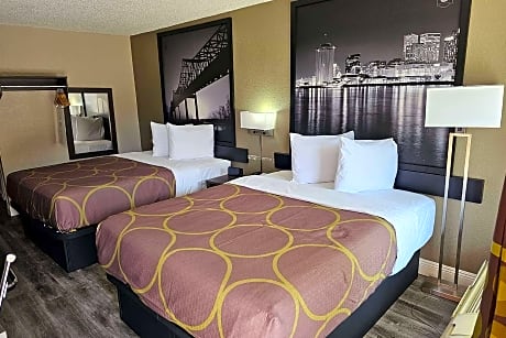 2 Double Beds Deluxe Smoking