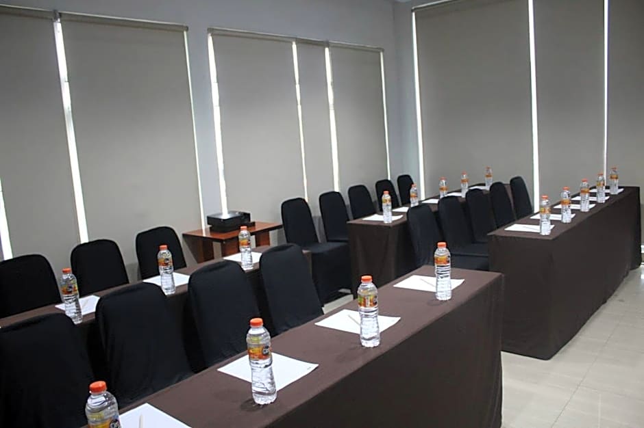 Hotel Grand Karawang Indah