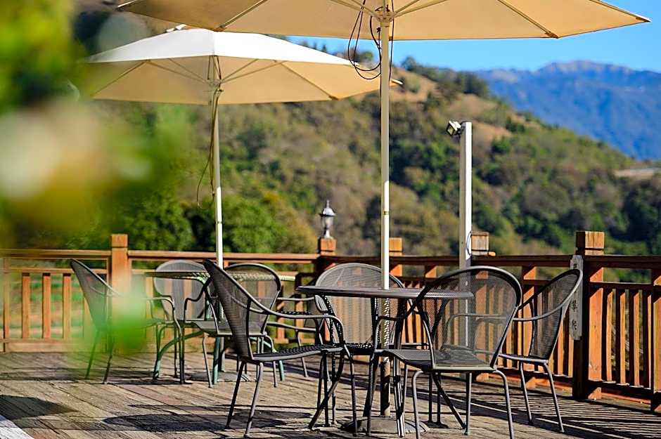 Aurora Villa