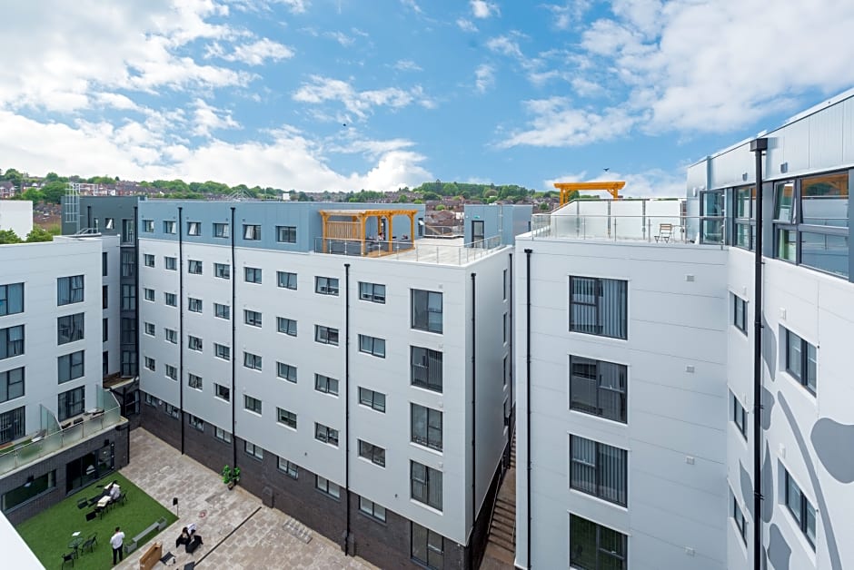 New Street Serviced Apartments