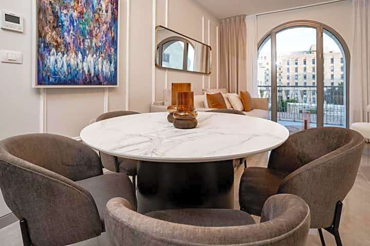 Apartment in Haneviim St, Jerusalem