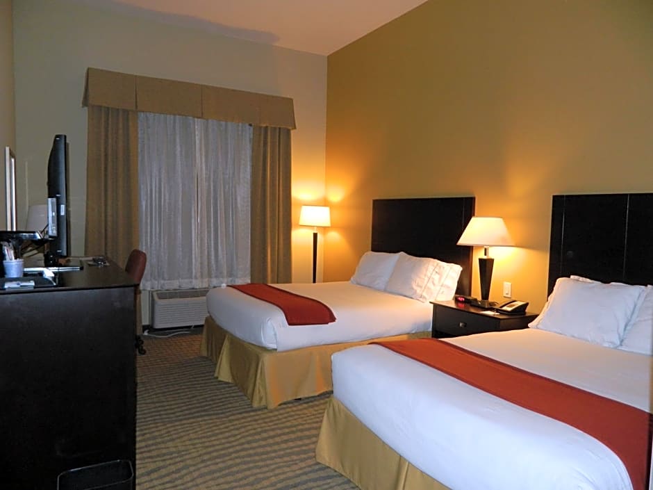 Holiday Inn Express & Suites Gallup East By IHG
