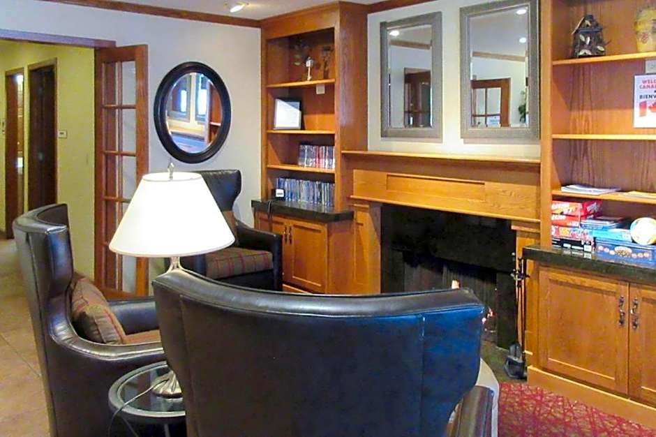 Quality Inn & Suites Detroit Lakes