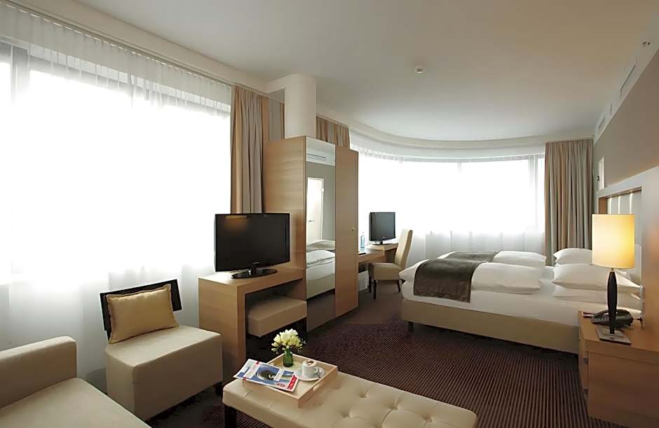 H4 Hotel Berlin Alexanderplatz