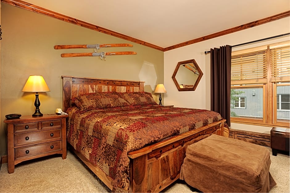Jackpine & Black Bear Condominiums by Keystone Resort