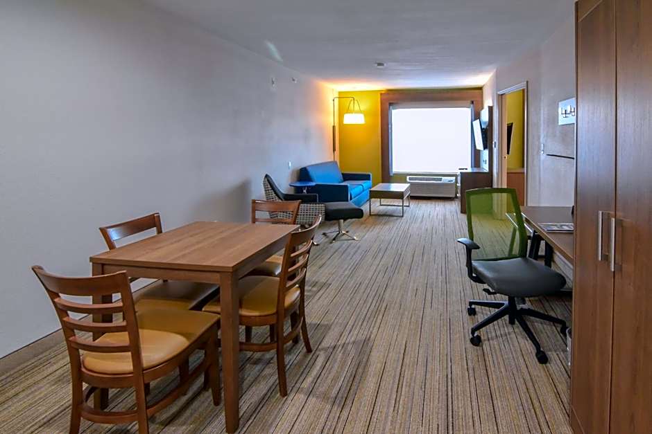 Holiday Inn Express And Suites Indianapolis Northwest By IHG