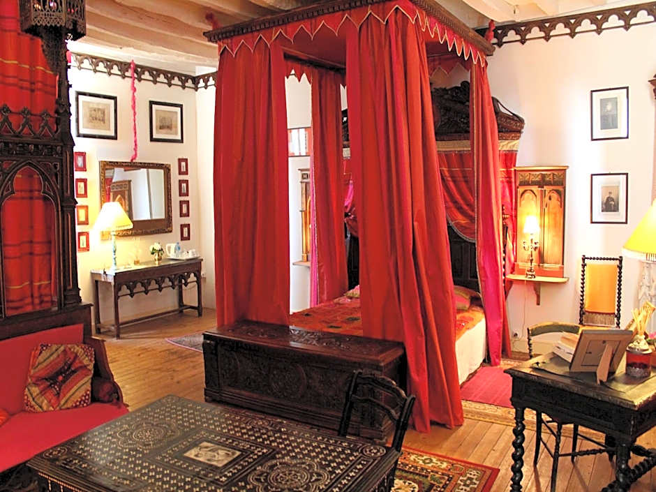 Château De Chambiers