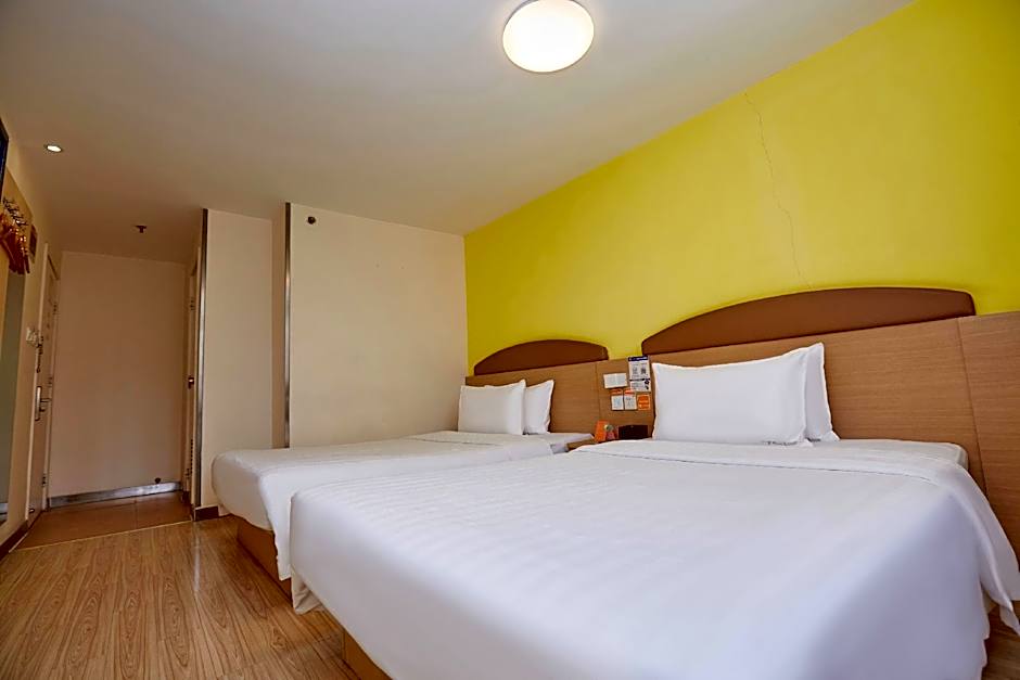 7 Days Inn Zhengzhou Zijingshan East Street Metro Station