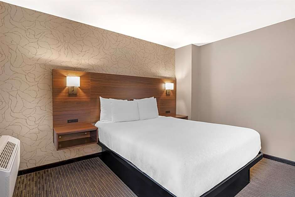 Best Western Plus Mission City Lodge