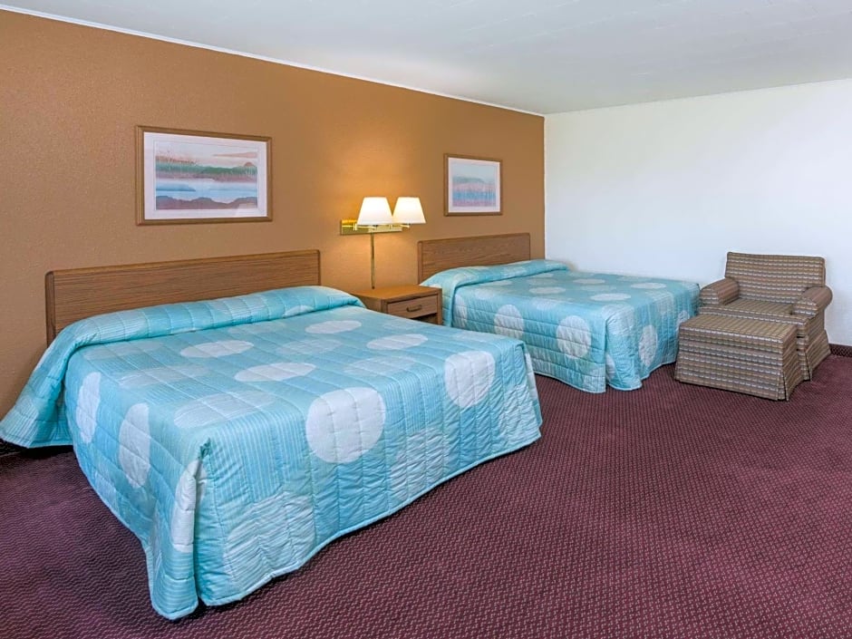 Knights Inn Kirksville MO