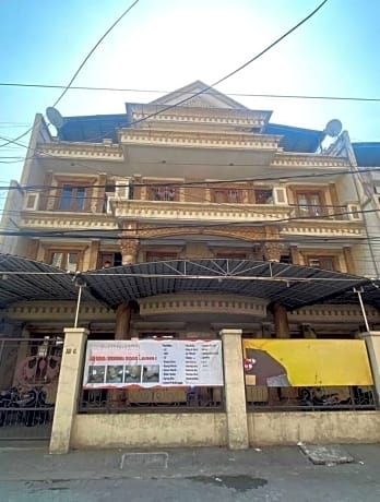 OYO Life 93202 Pentagon Homestay Syariah