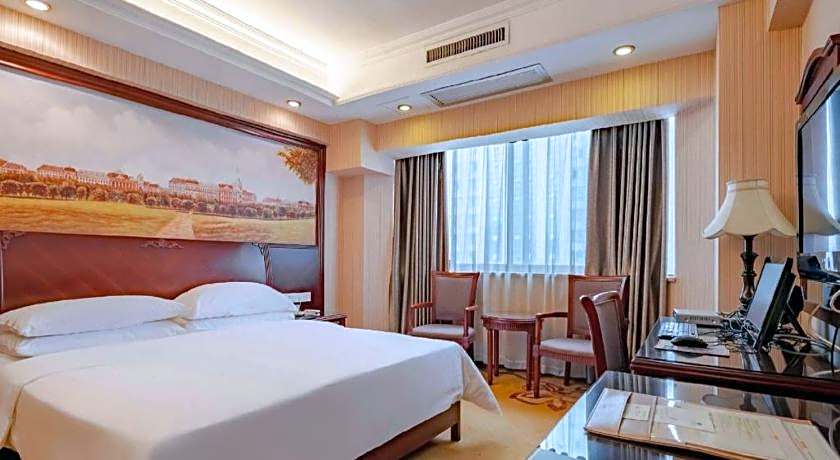 Vienna Hotel Nanning Train Station