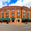 Hotel Windsor House Inn By GEH Suites