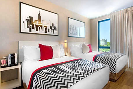 Insignia Hotel Brooklyn, an Ascend Collection Hotel