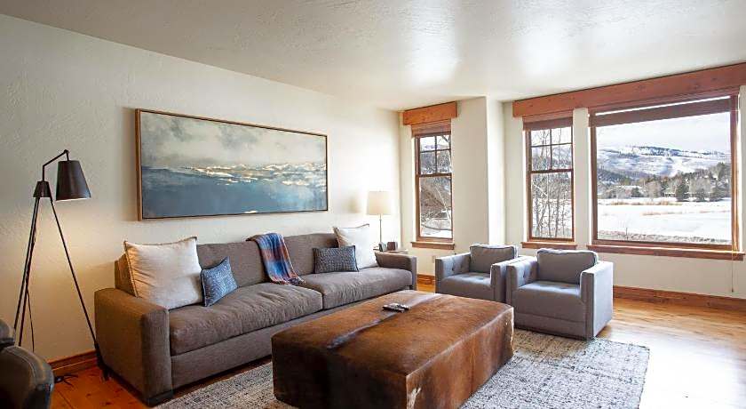 Lodges At Deer Valley
