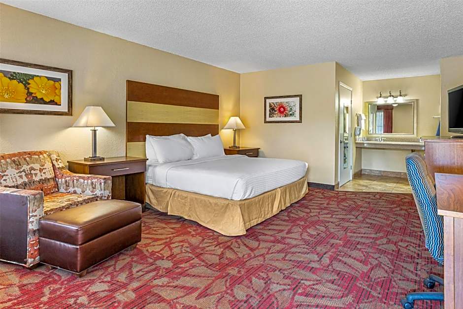 Best Western Pine Springs Inn