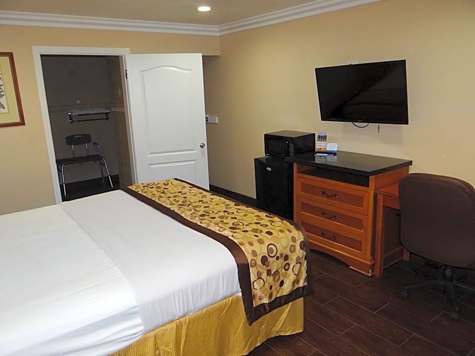 Rodeway Inn Cypress
