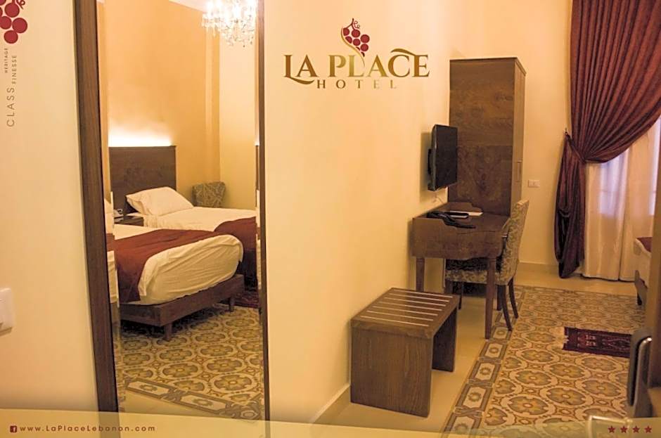 La Place Hotel