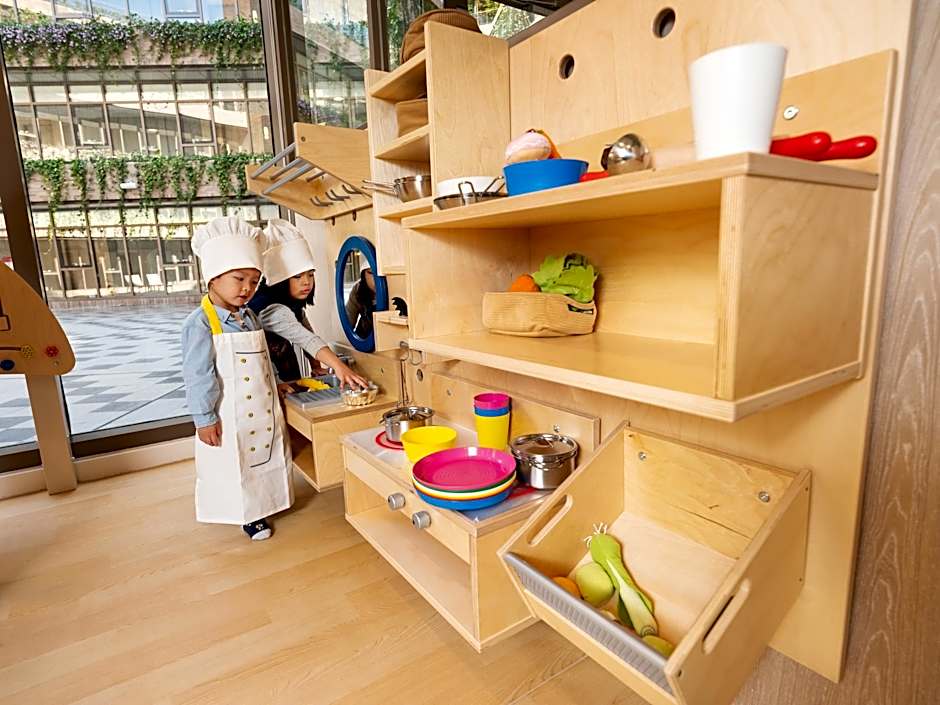 Fame Hall Garden Hotel