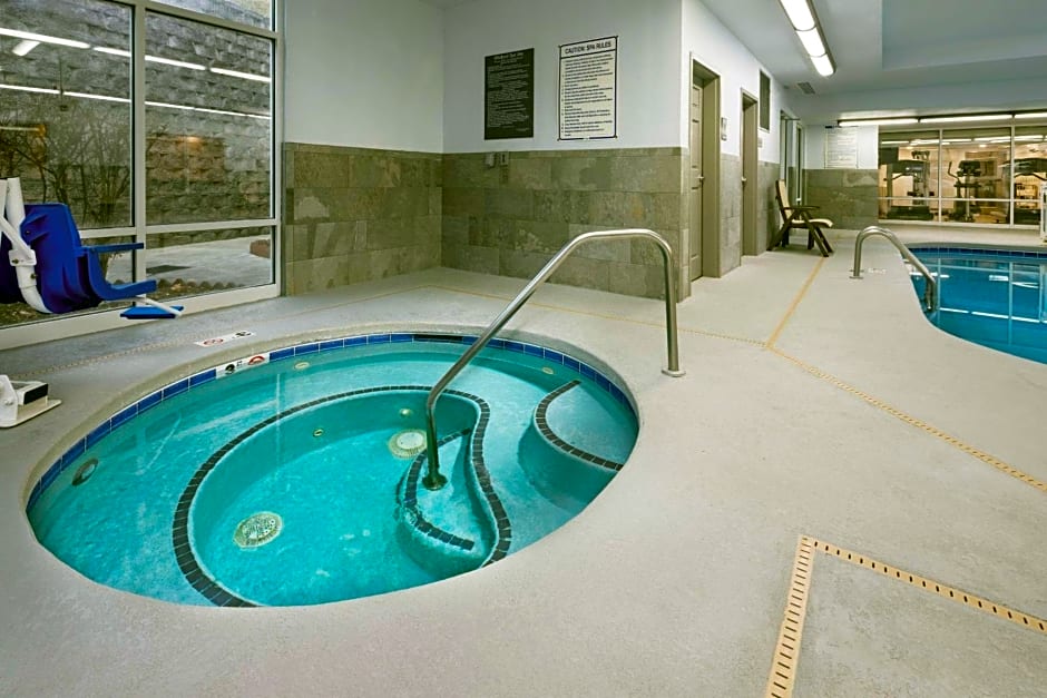Country Inn & Suites by Radisson Asheville Downtown Tunnel Road