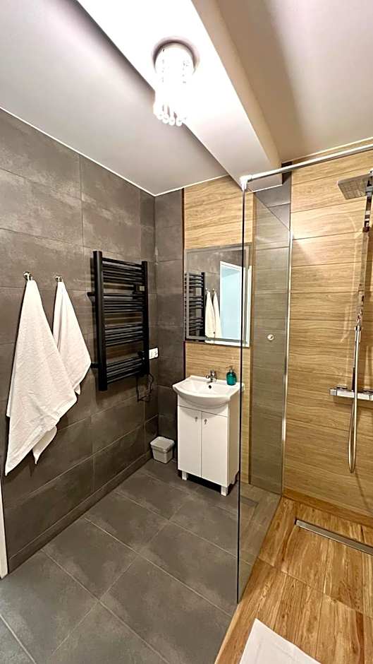 Aparthotel w Dolinie Stawów Zator by Housine