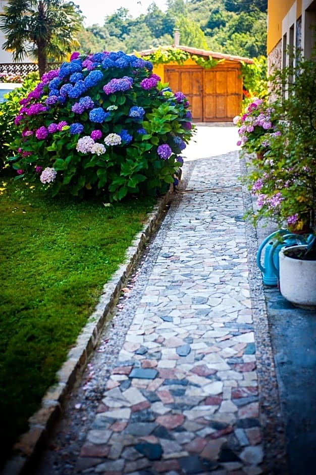 Casa De Aldea Riosol