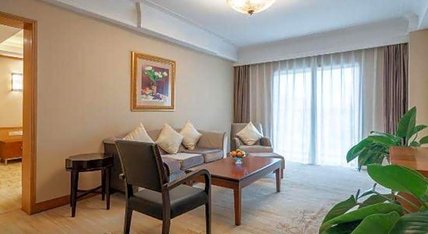 Qingdao Blue Horizon Hotel Huangdao