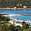 Rose Gardens Holiday Park