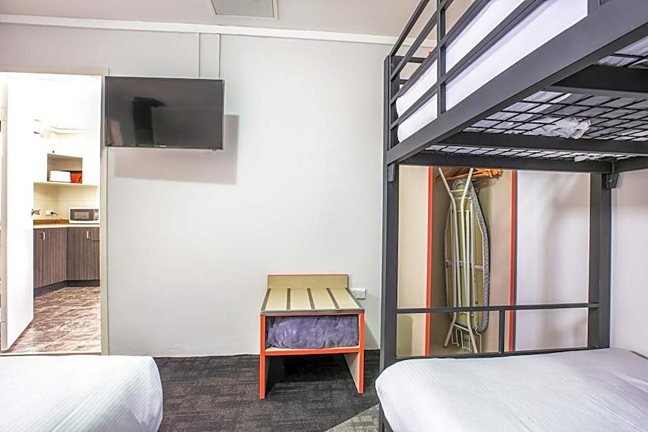 Nightcap at Jamison Hotel