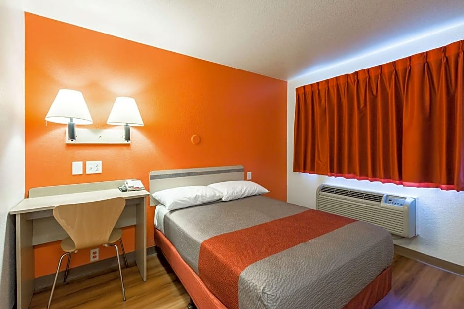 Motel 6-Reno, NV - West